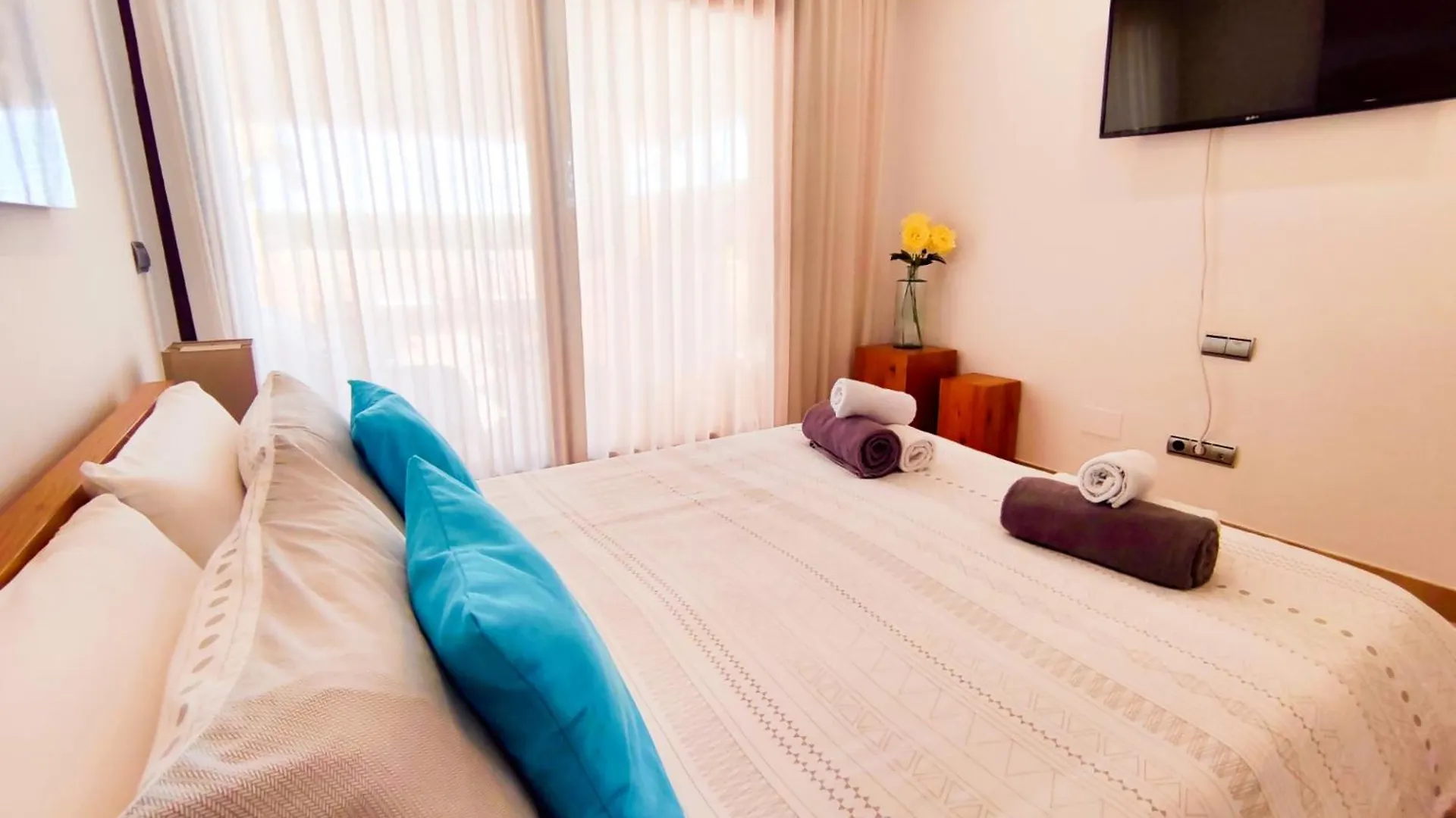 Luxury 3 Bedrooms Private Heated Pool Ehhouse Estepona Spain