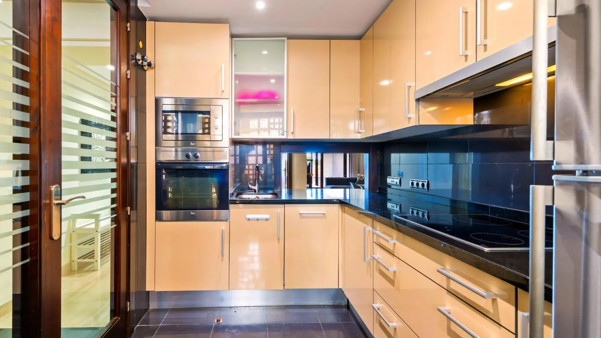 Luxury 3 Bedrooms Private Heated Pool Ehhouse Estepona Apartment