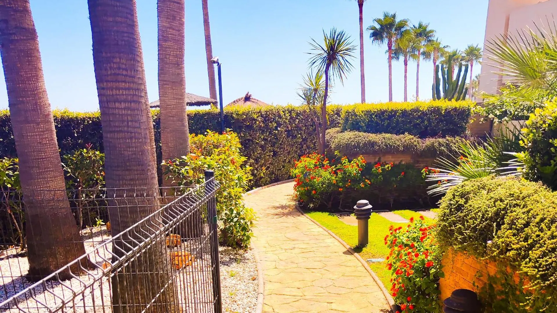 Luxury 3 Bedrooms Private Heated Pool Ehhouse Estepona Spagna